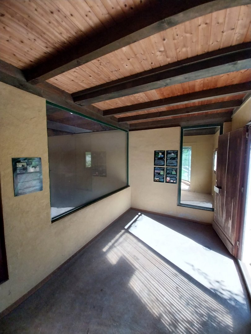 Grande Volière - Winter quarters