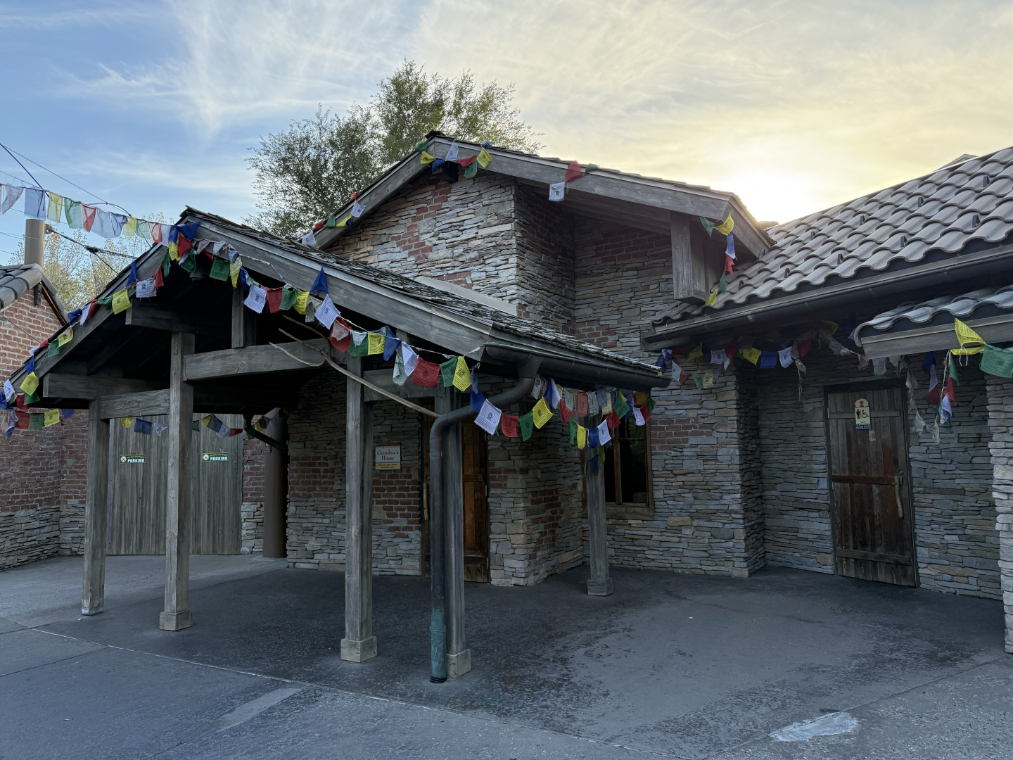 Grandma's House Entrance - Asian Highlands
