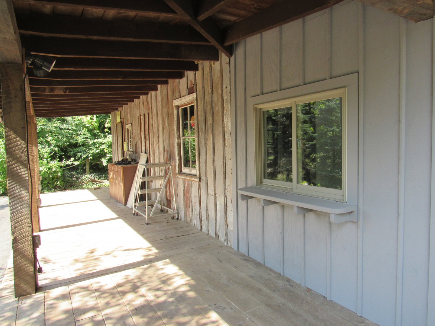 Grassland Café Renovation/Addition in Former Burrowing Owl Exhibit Area