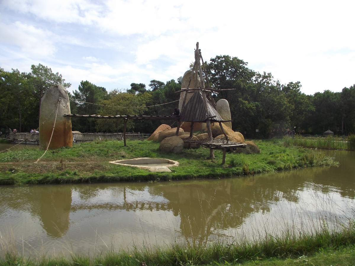 Great Ape Outdoor Islands #4