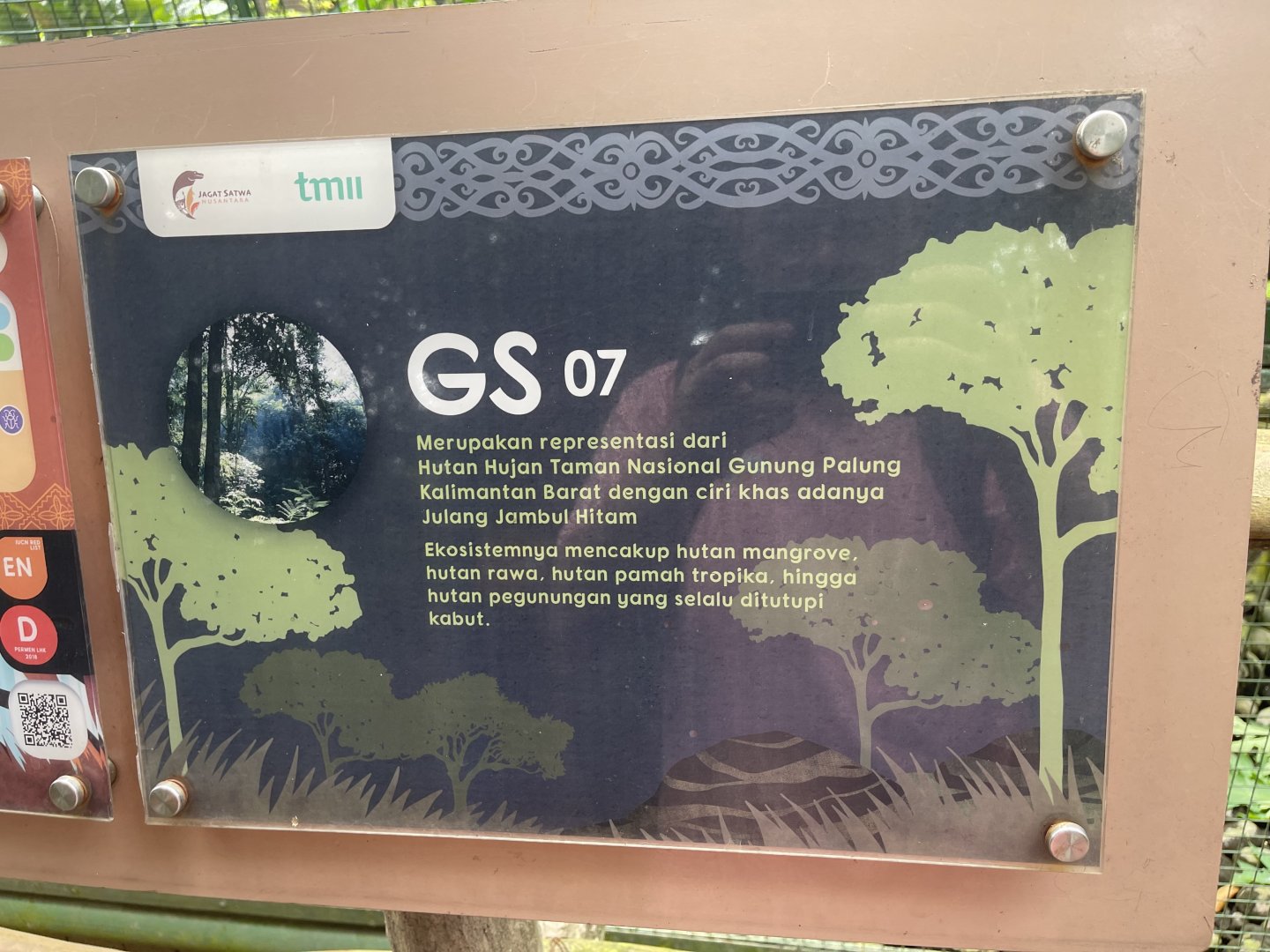 greater sunda - aviary no. 7 signage - taman burung