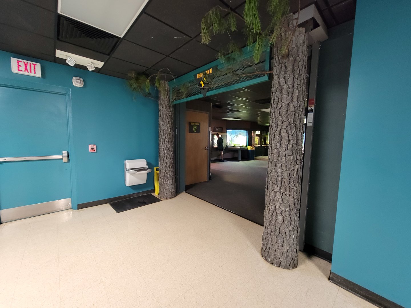 Greensboro 2/2023 - Herpetarium entrance