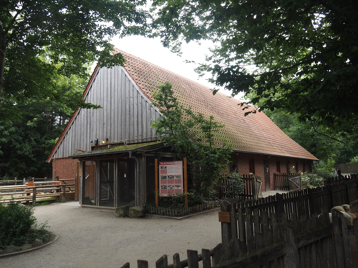 Grimberger Hof farm area - Stable building, 2024-08-05