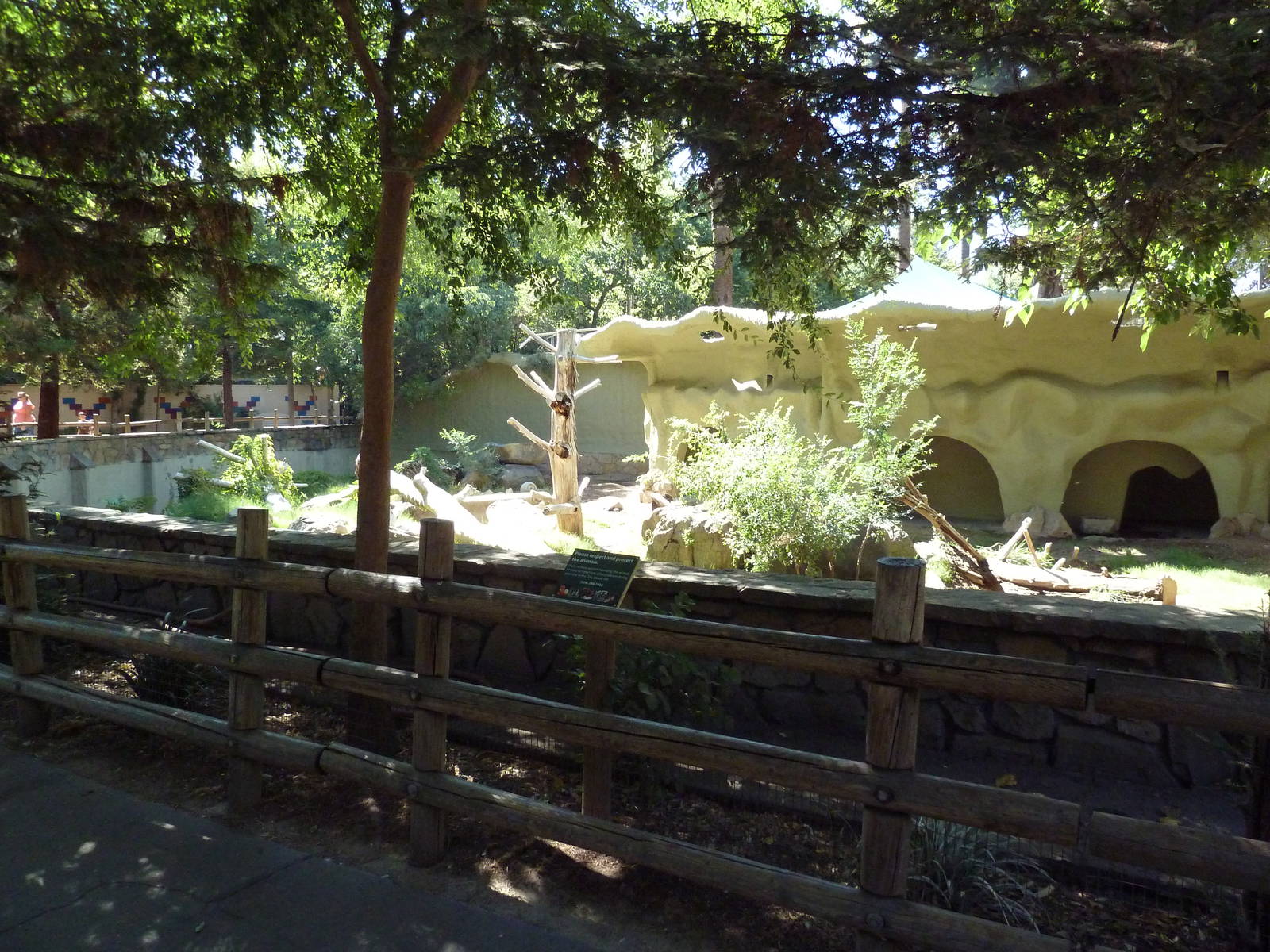 Grizzly Bear Exhibit