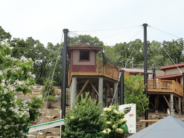 Grizzly Ridge Construction  2013.06.09 (Aviary)