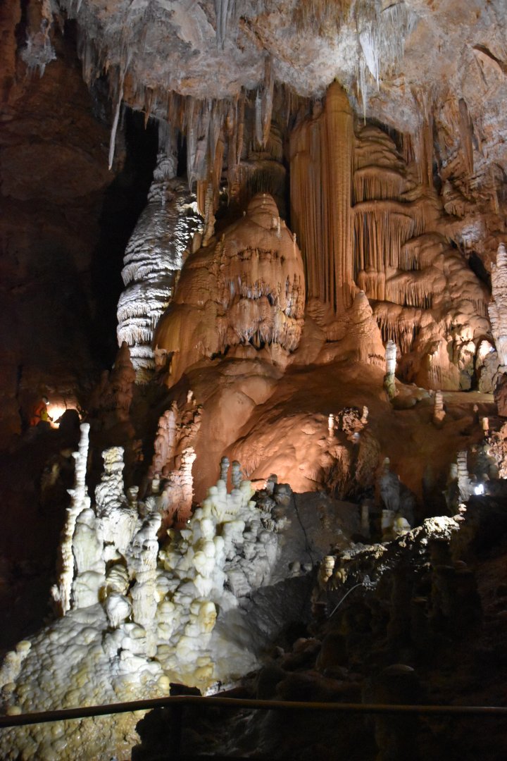 Grotte de Clamouse, France
