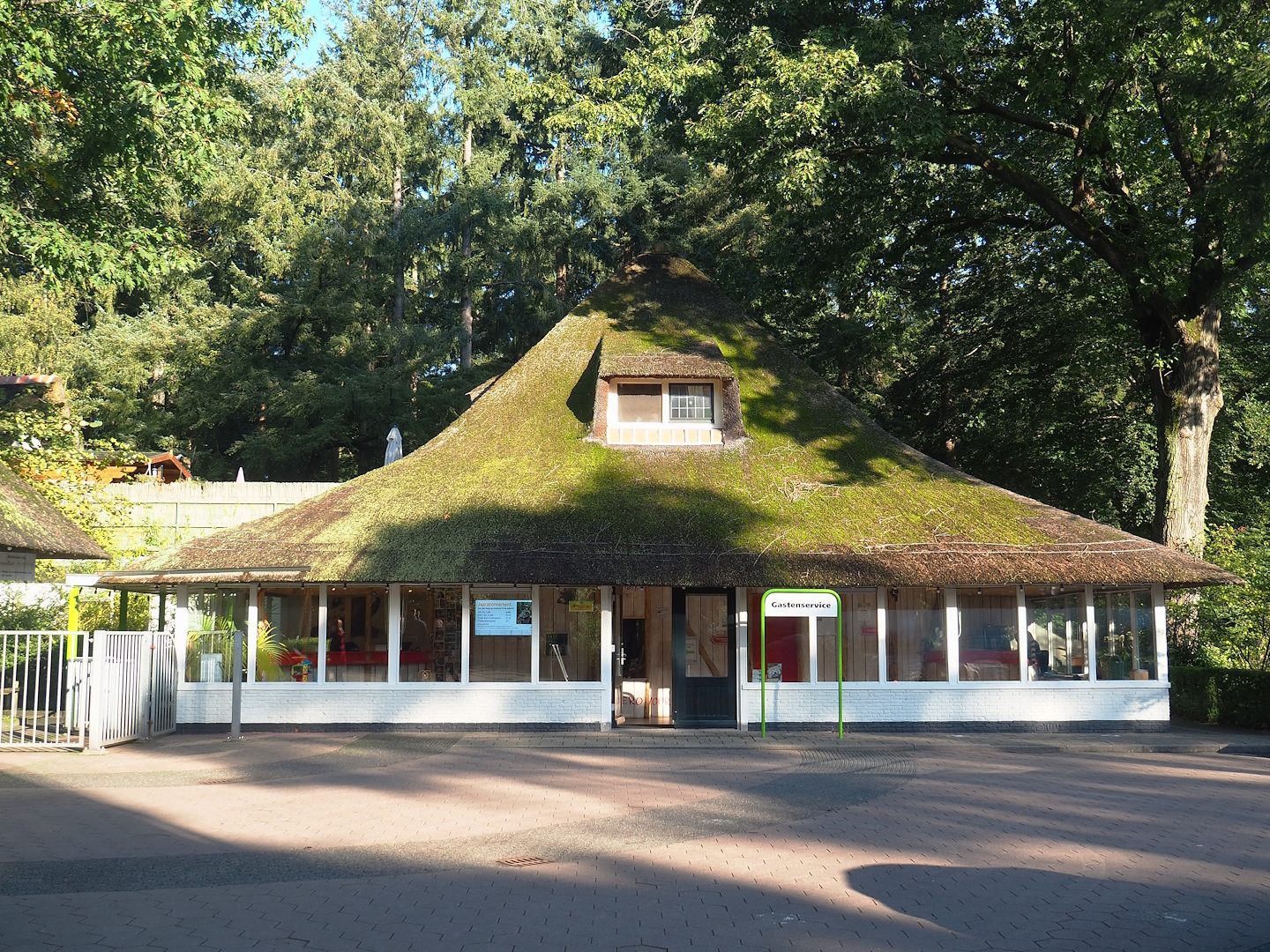 Guest services building, 2023-09-24