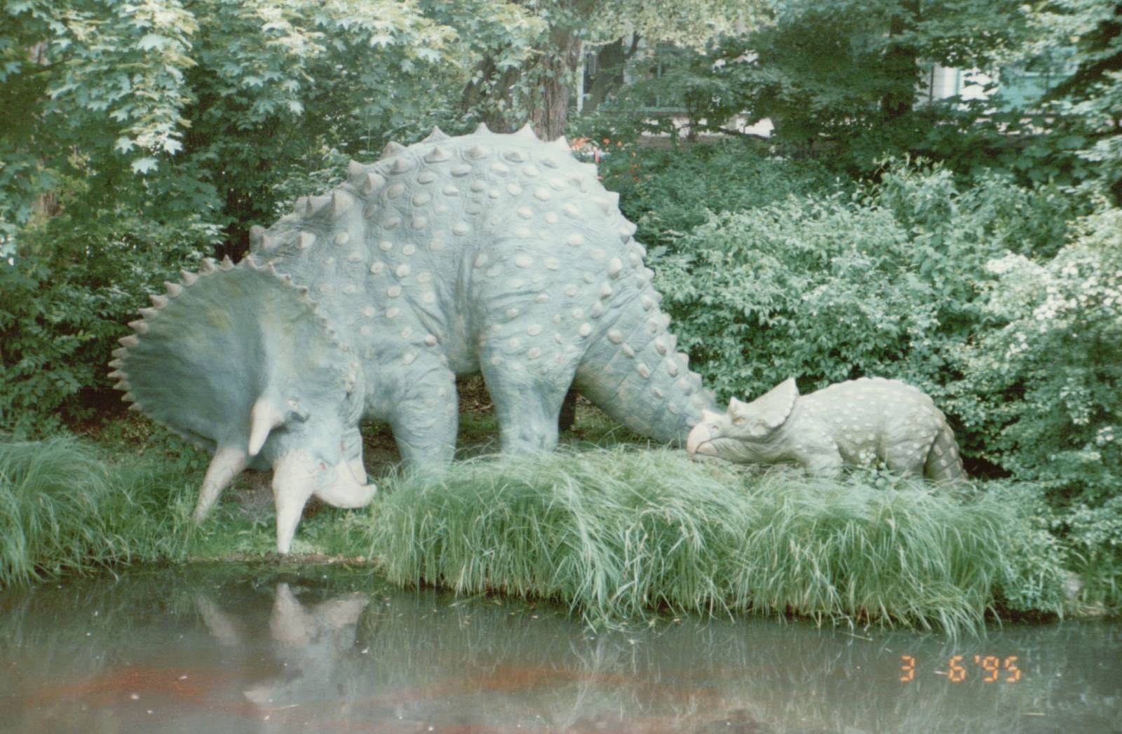 Hagenbeck 1995 - Dinosaur Garden