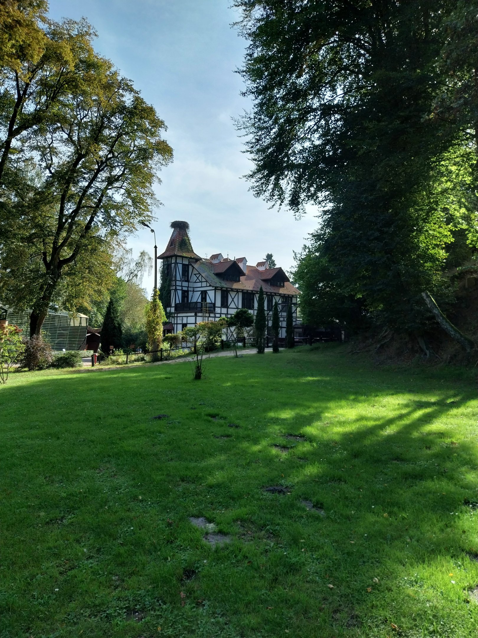 Half-timbered building
