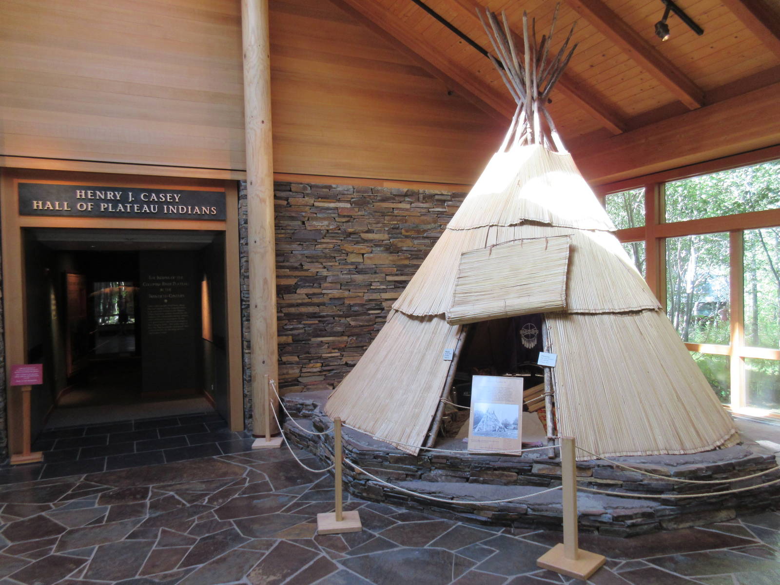 Hall of Plateau Indians - Entrance Area