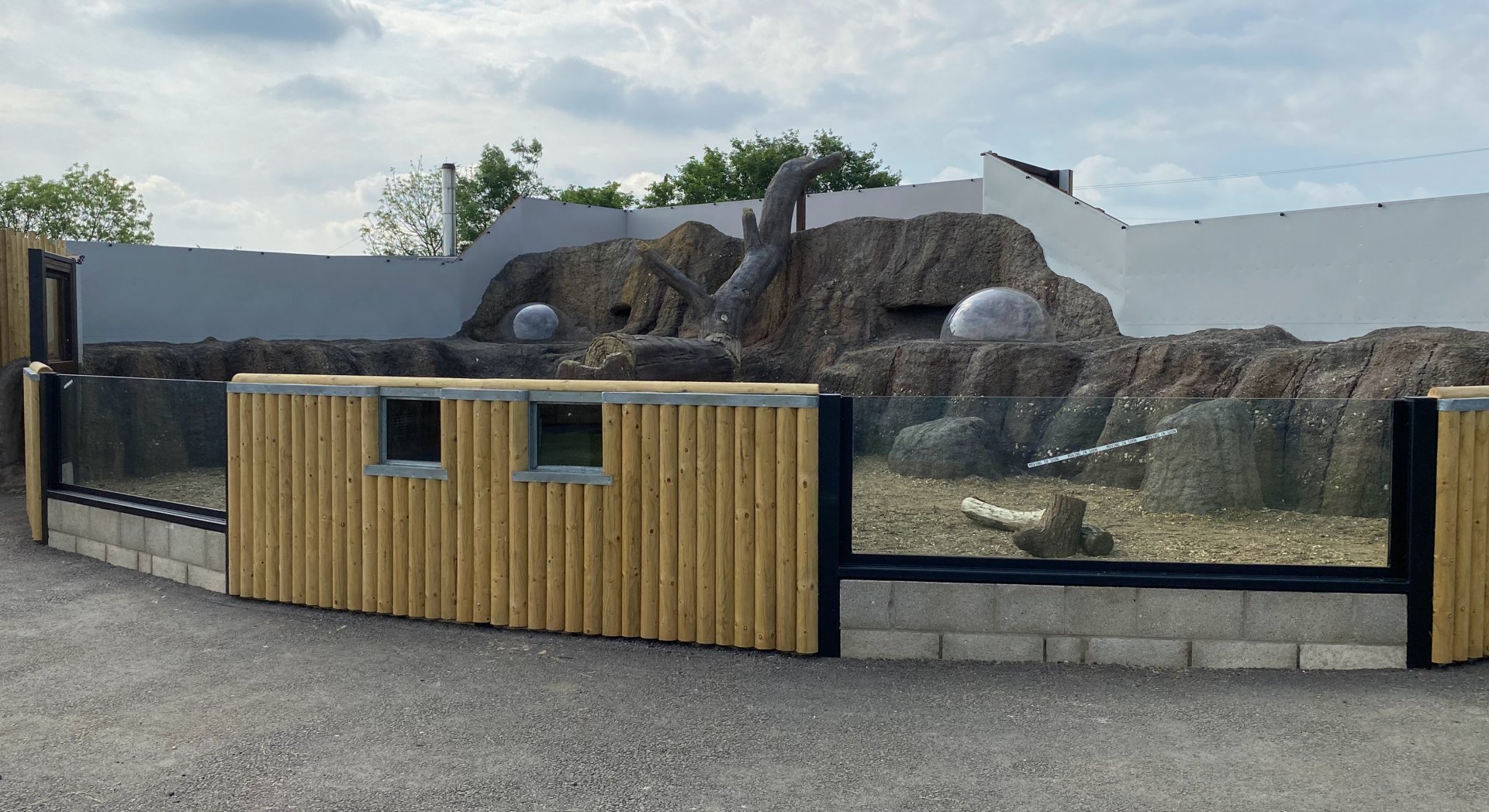 Hamerton, new Meerkat enclosure