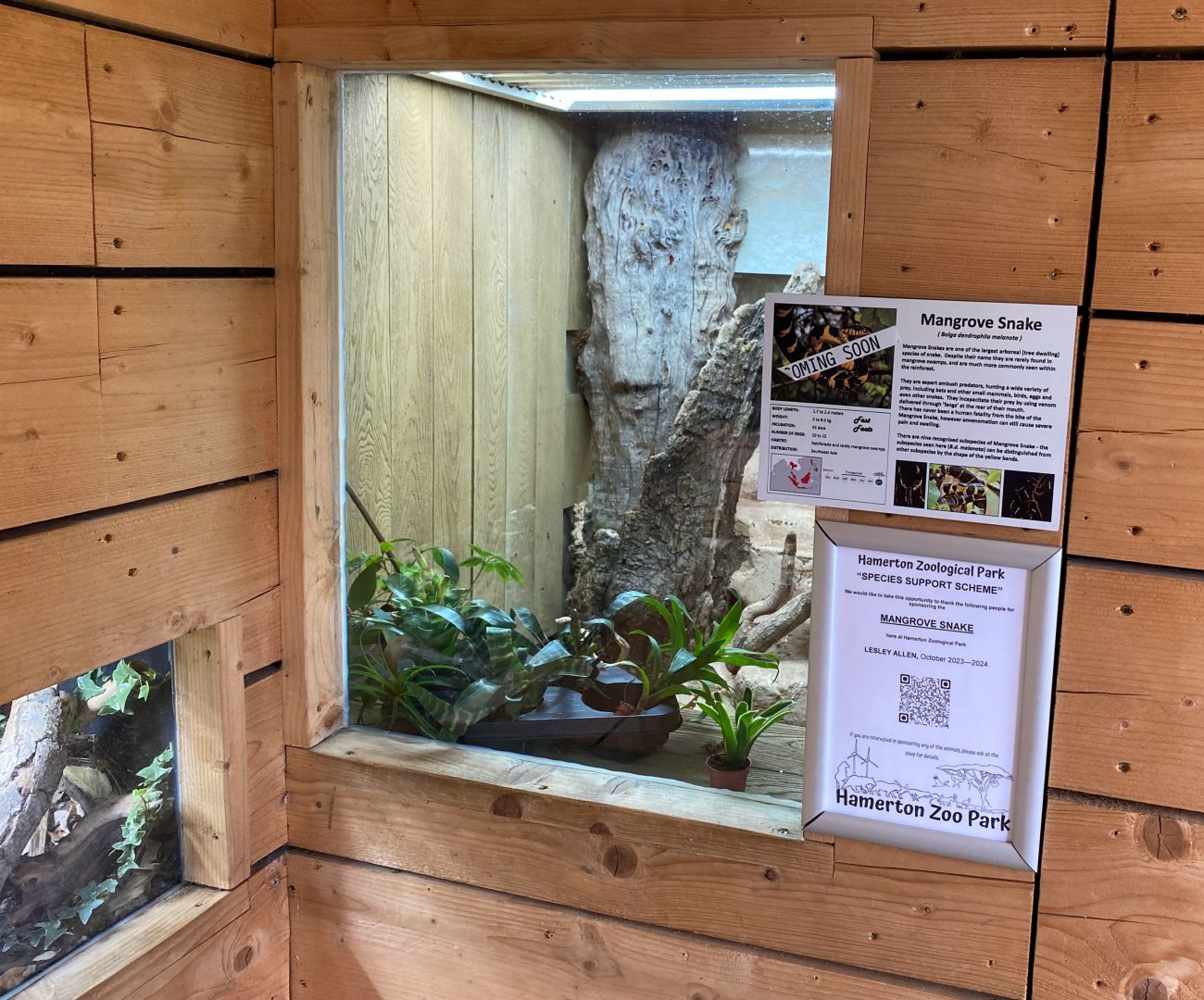 Hamerton reptile house signage, August 2024