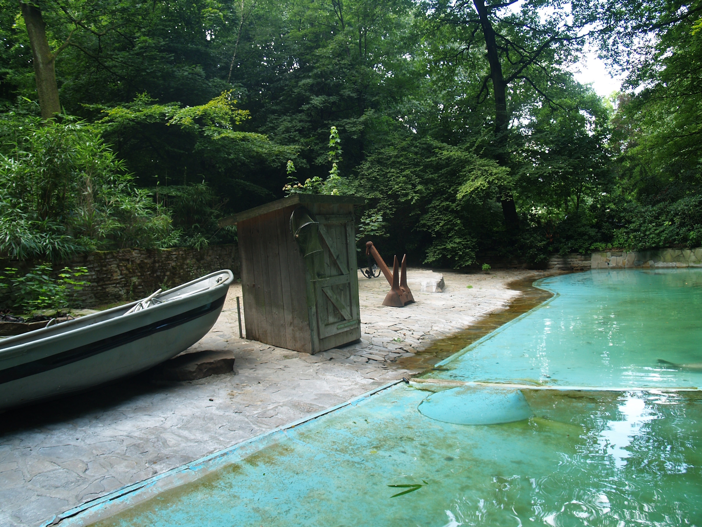 Harbor seal exhibit (Now gone), 2008-08-06