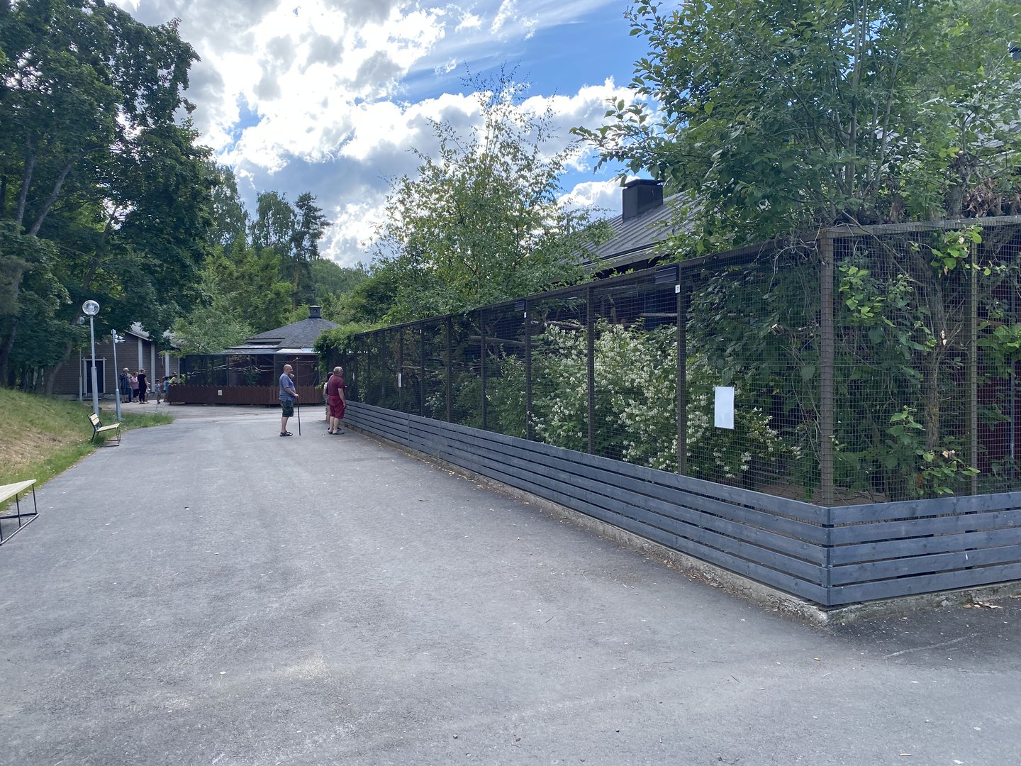 Heinolan lintuhoitola, enclosure for birds of prey