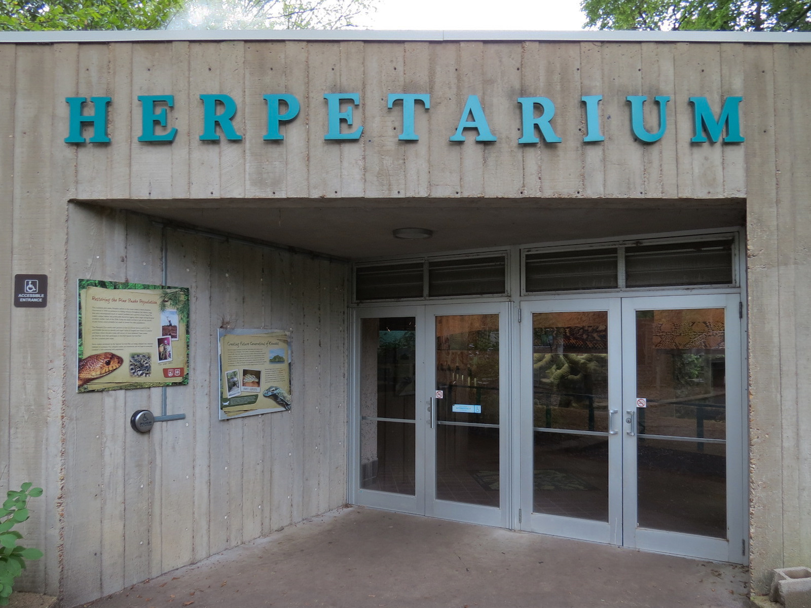Herpetarium - Exterior