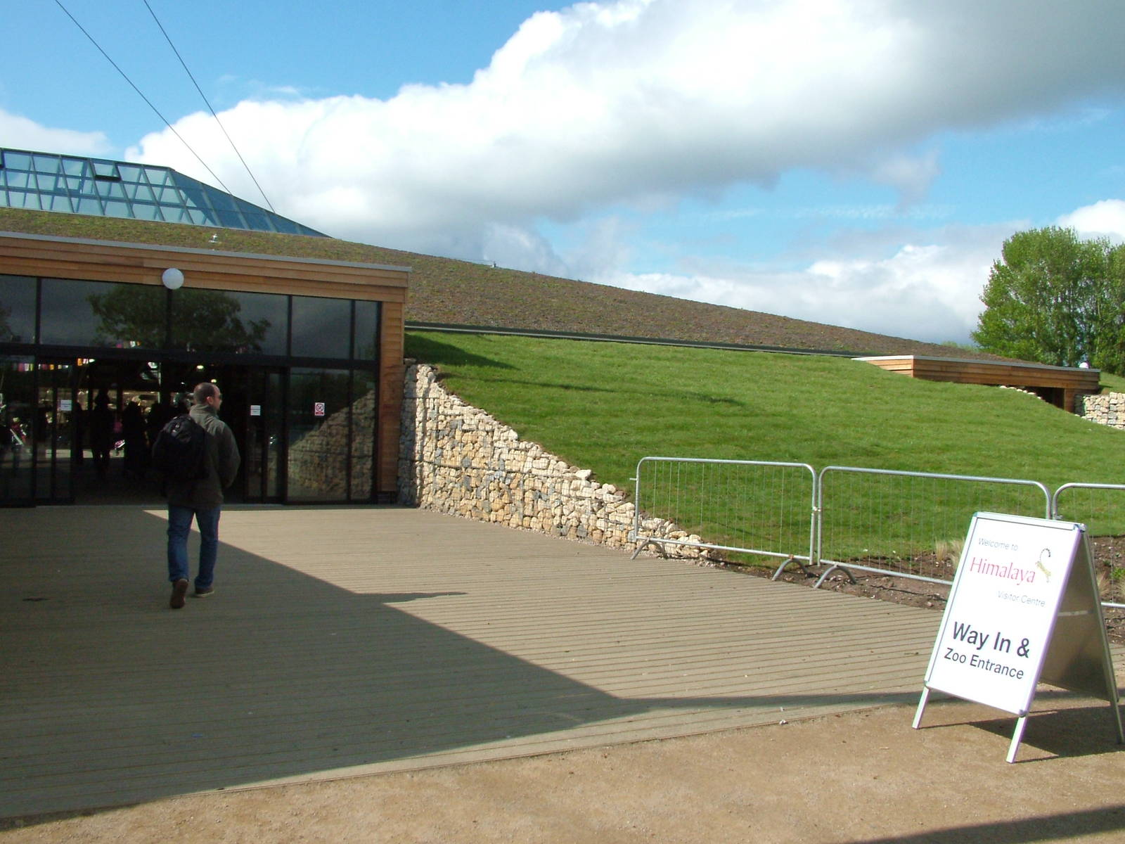 Himalaya entrance complex at Twycross 03/05/10