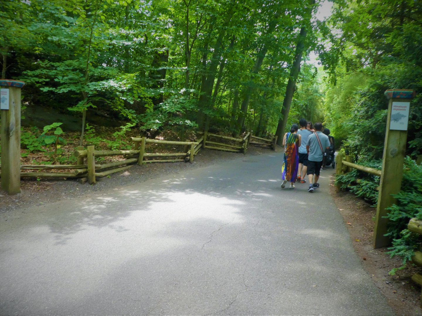 Himalayan Highlands - Entrance