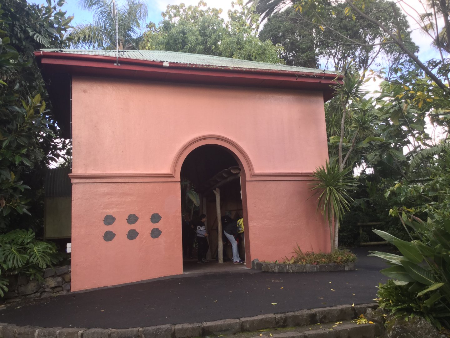 Historic Giraffe House