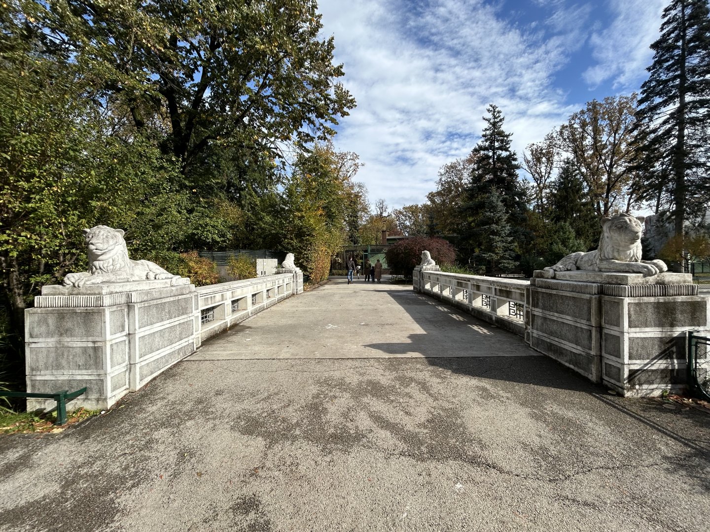 Historic Lion Bridge