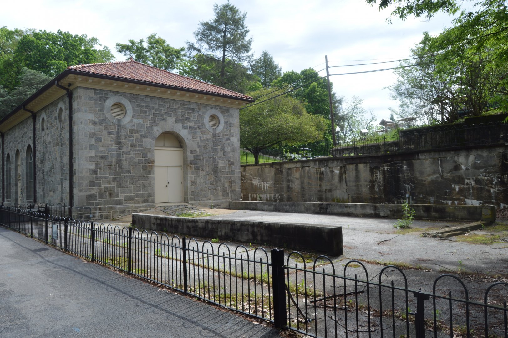 Historic Main Valley - Old Pachyderm Barn