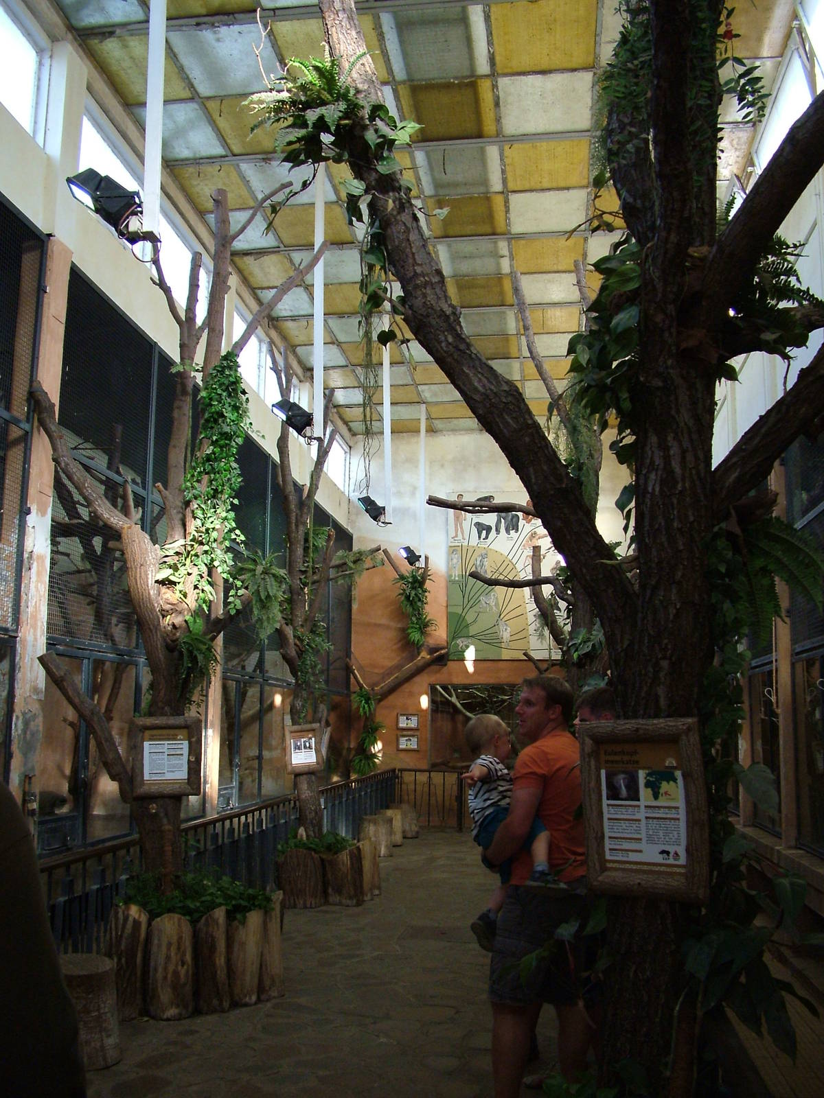 Historic Monkey House at Leipzig, 02/09/11