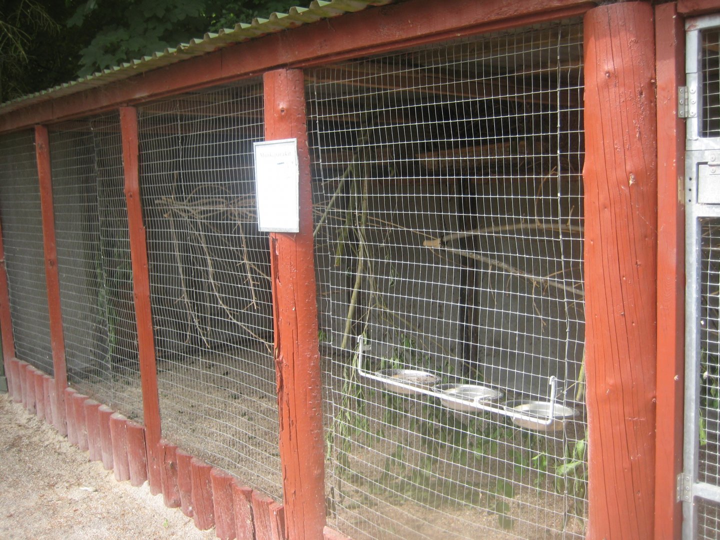Hobro Minizoo - Quaker parrot aviary