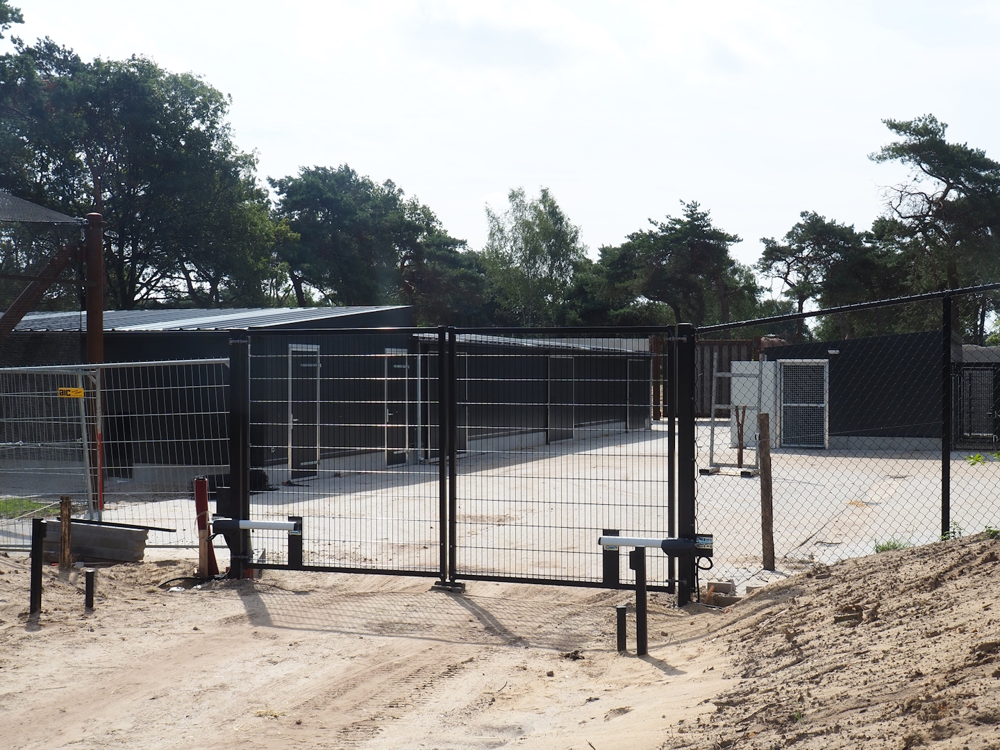 Holding area for elephant valley antelopes, secretary birds and vultures, 2023-08-15