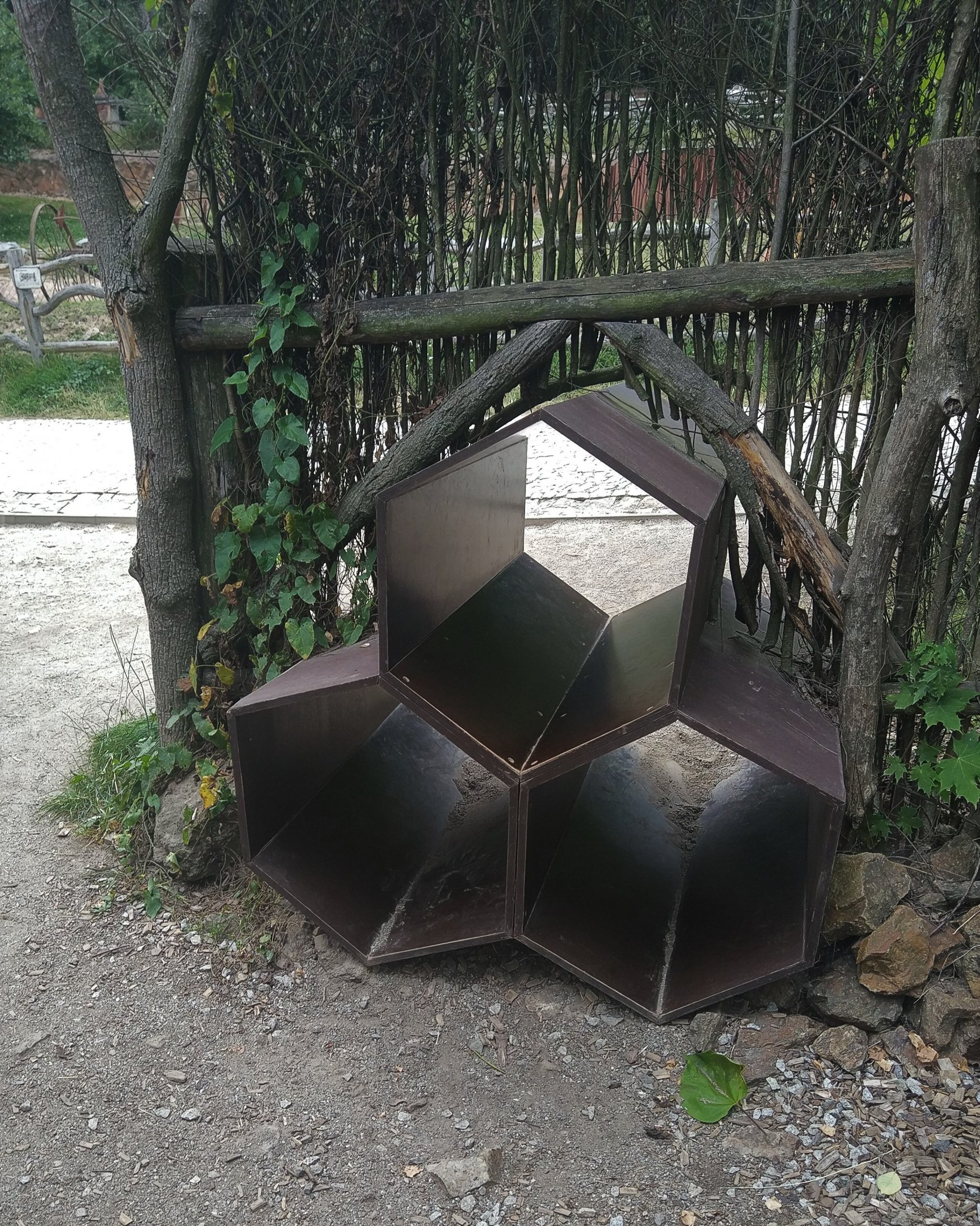 Honeycomb Interpretation