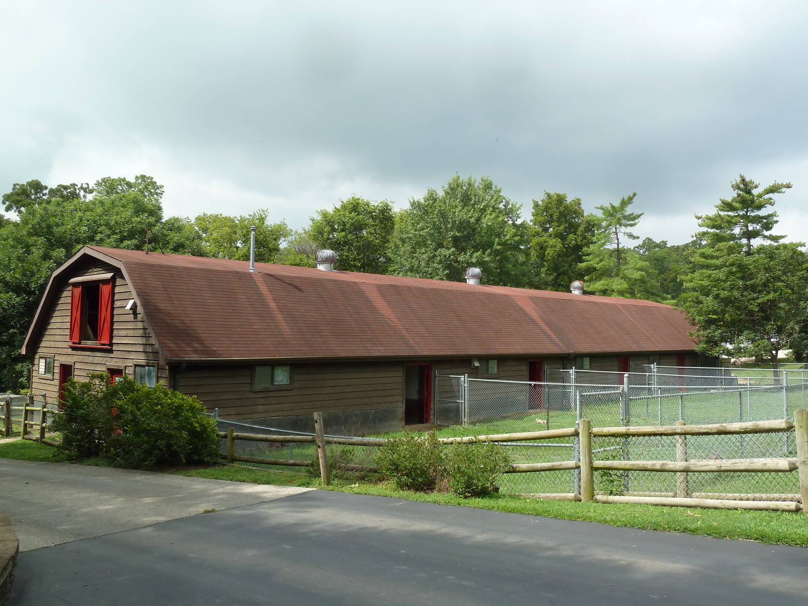 Hoofstock Barn