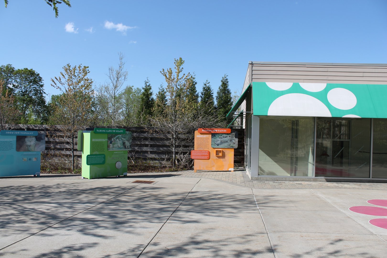 Hospital Exhibit & Animal Wellness Plaza