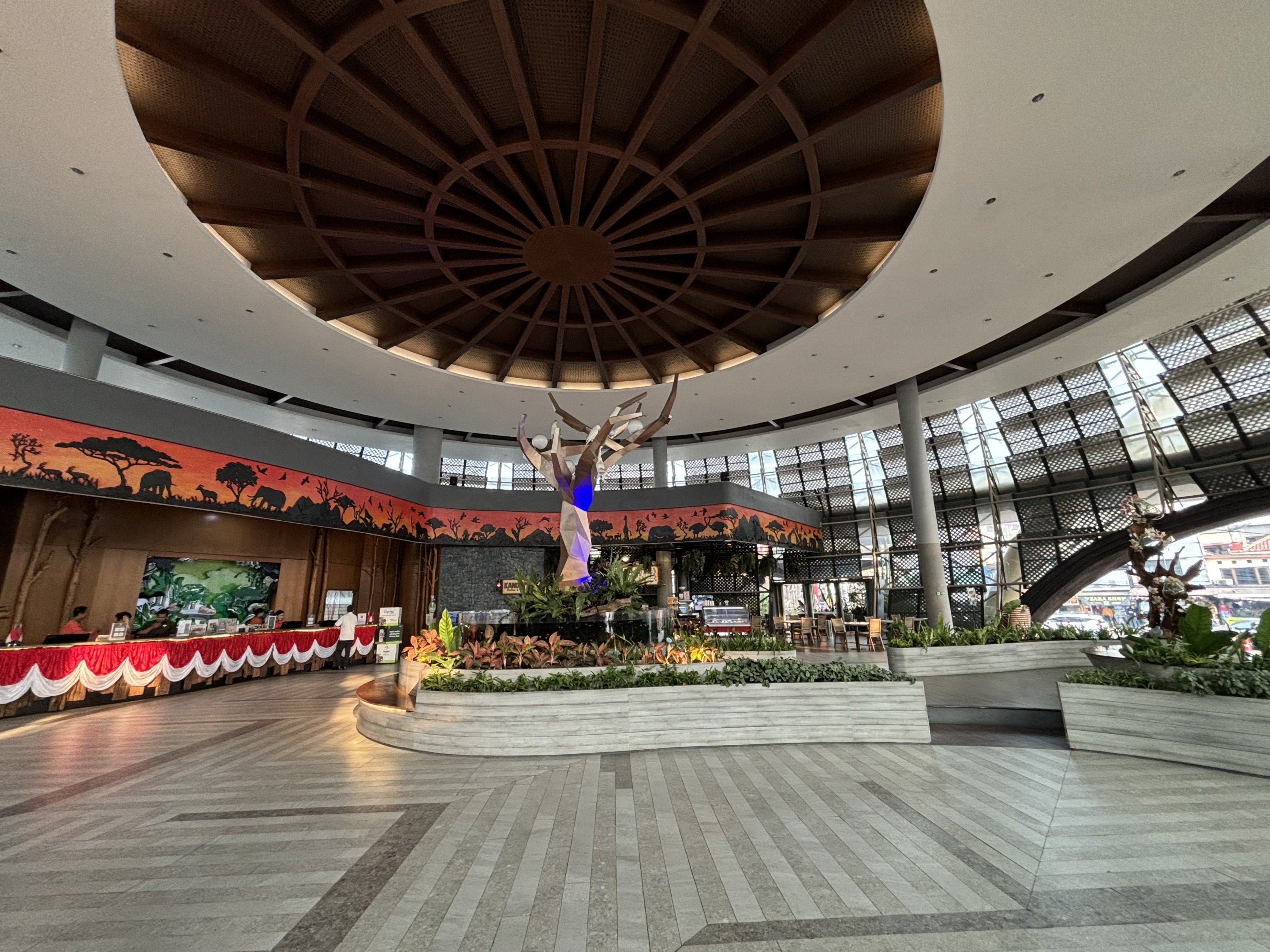 Hotel Lobby - Royal Safari Garden Resort