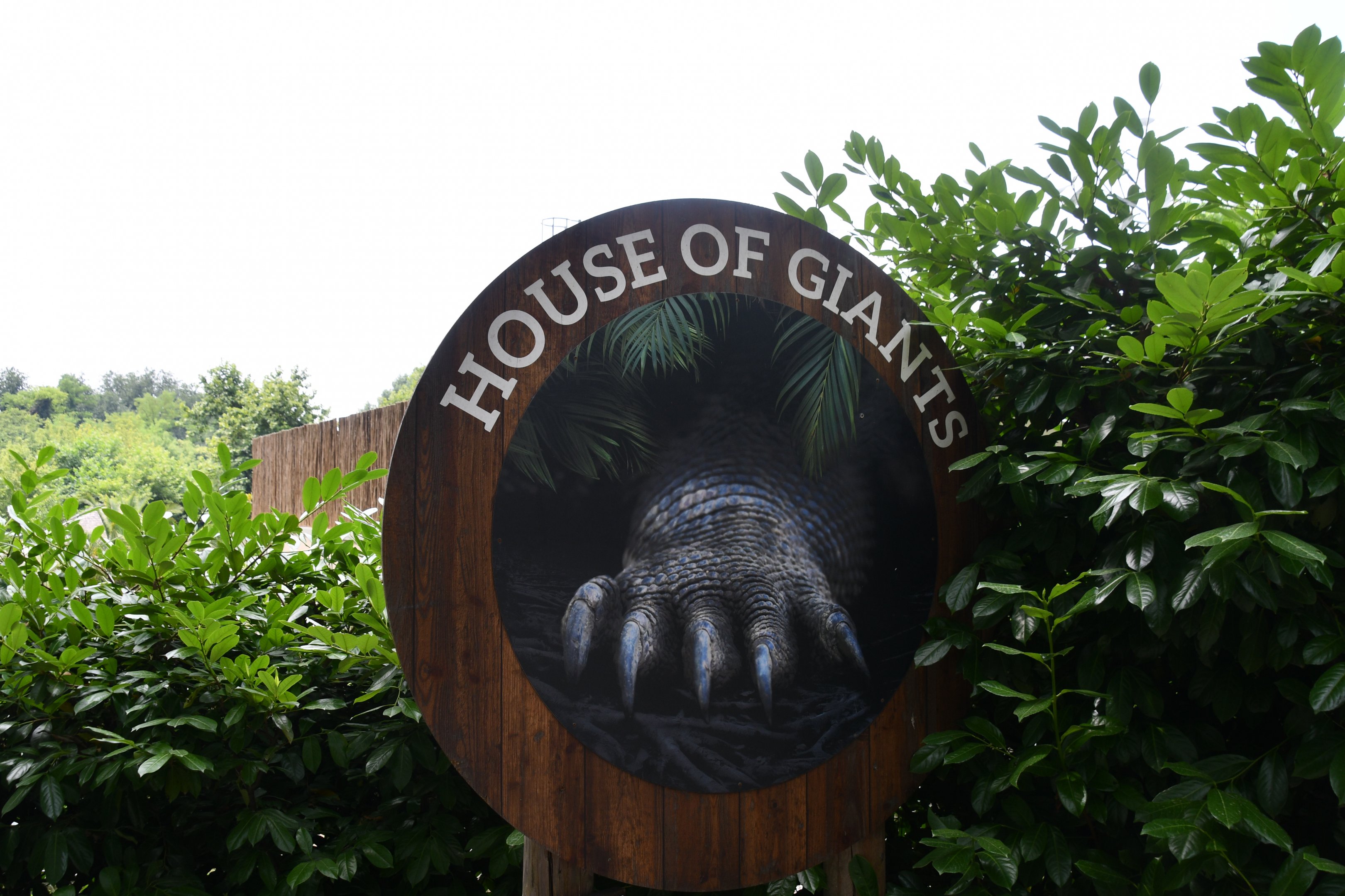 House of Giants sign