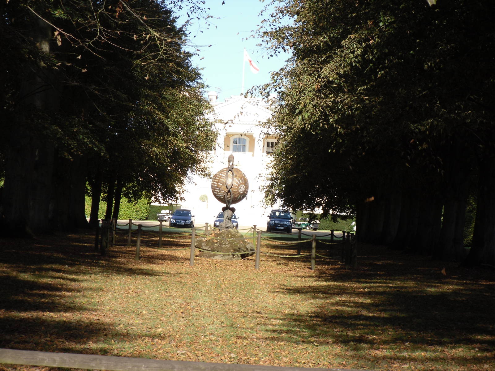 Howletts Wild Animal Park 2nd October 2011