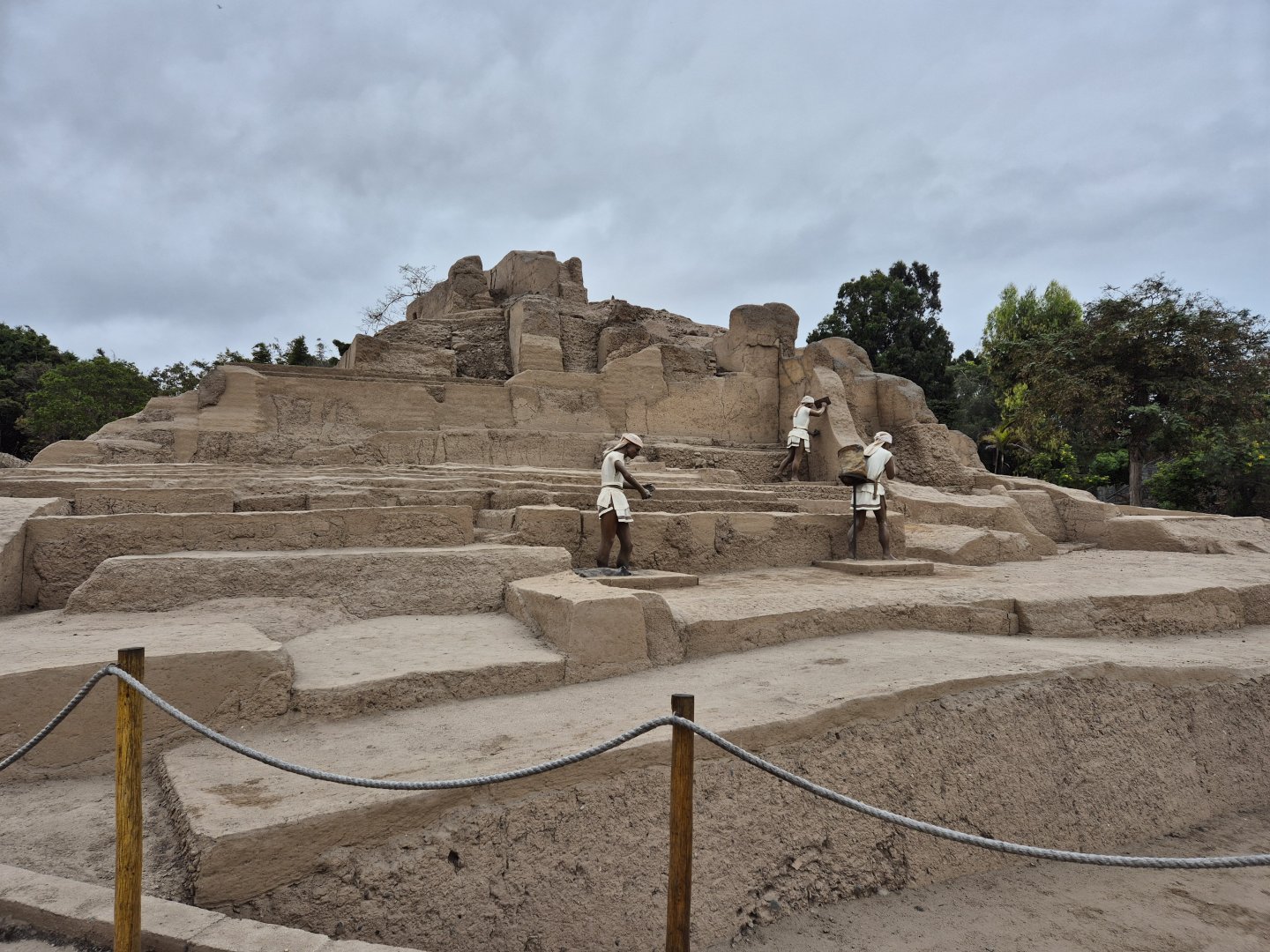 Huaca