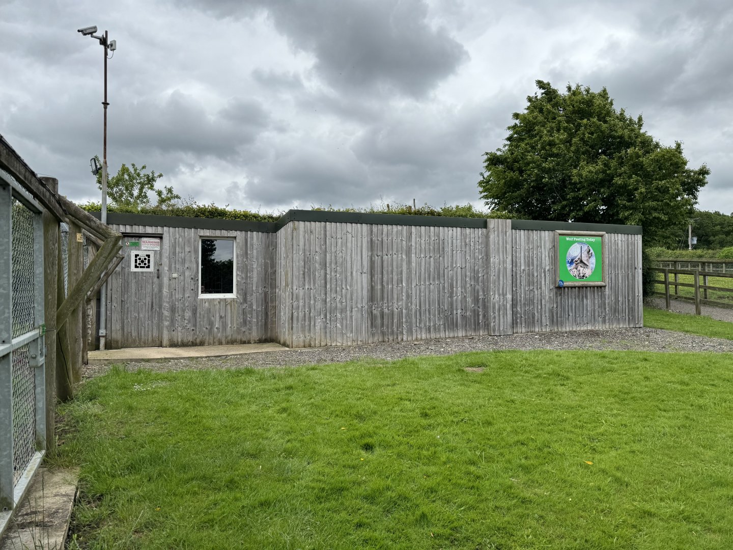 Hudson Bay Wolf House at Woodside Wildlife Park (May 2024)