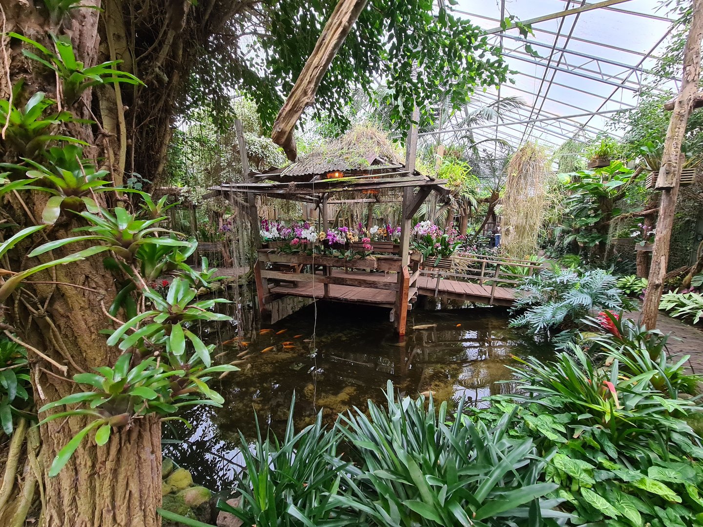 Hut island in Orchid garden hall