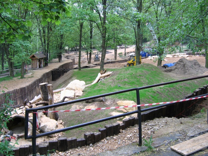 Hyena enclosure under construction @ Prague