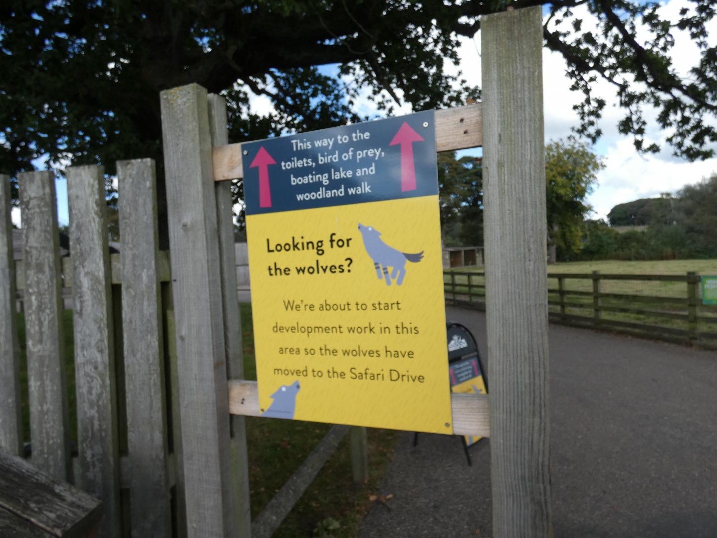 Iberian wolf signage