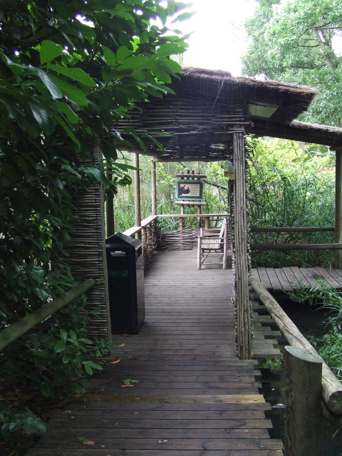 Indian Rhino enclosure, Viewing Hut