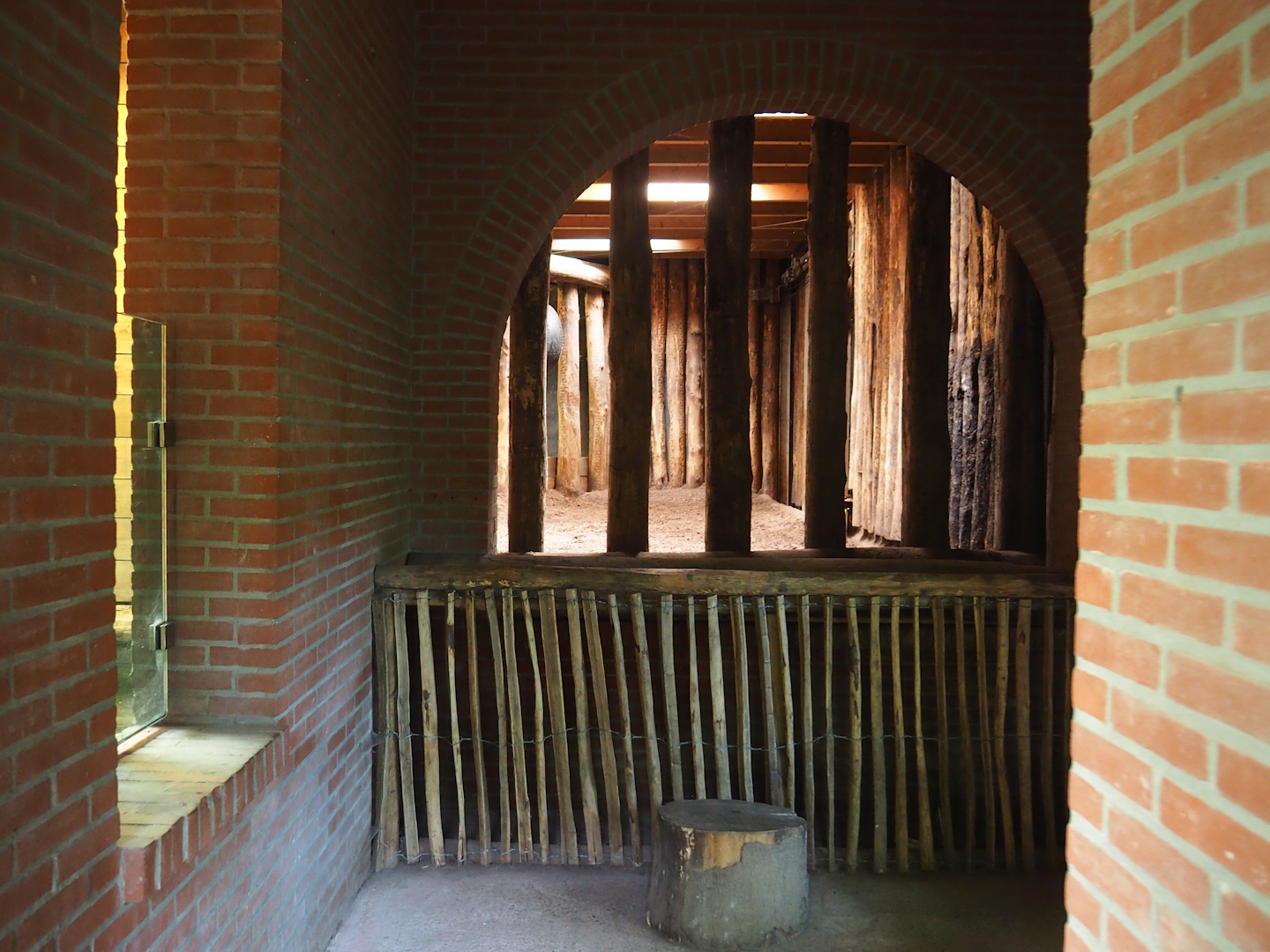 Indian rhinoceros indoor paddock and indoor pool viewing areas, 2023-09-24