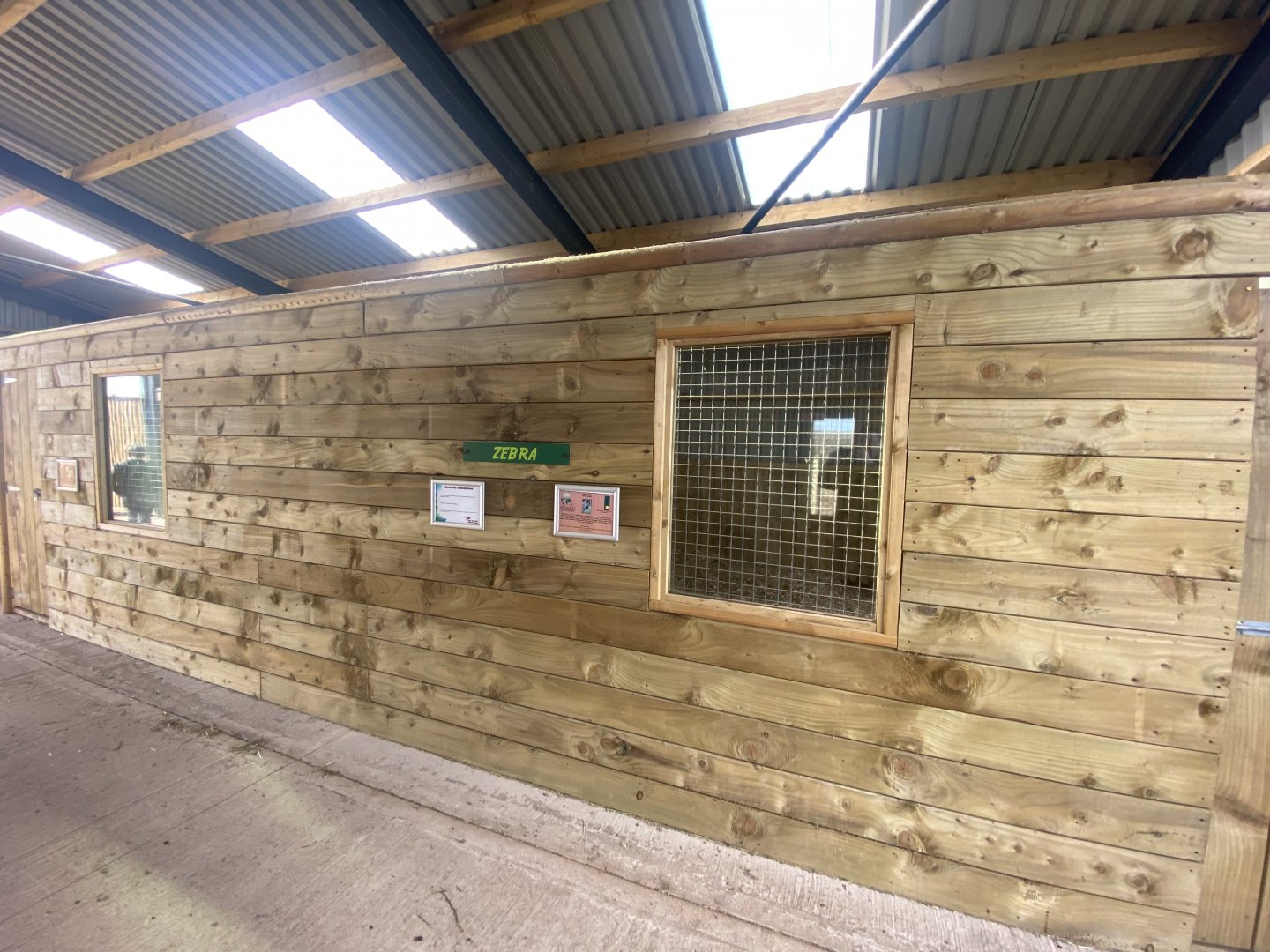 Indoor areas for larger animals 250222