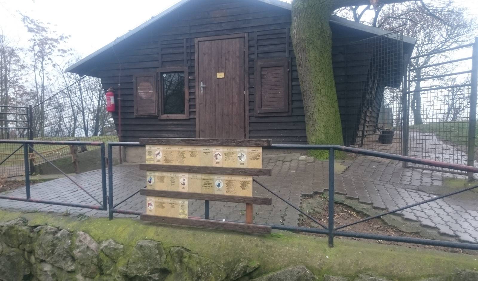 Indoor enclosures Emu and Wallabies