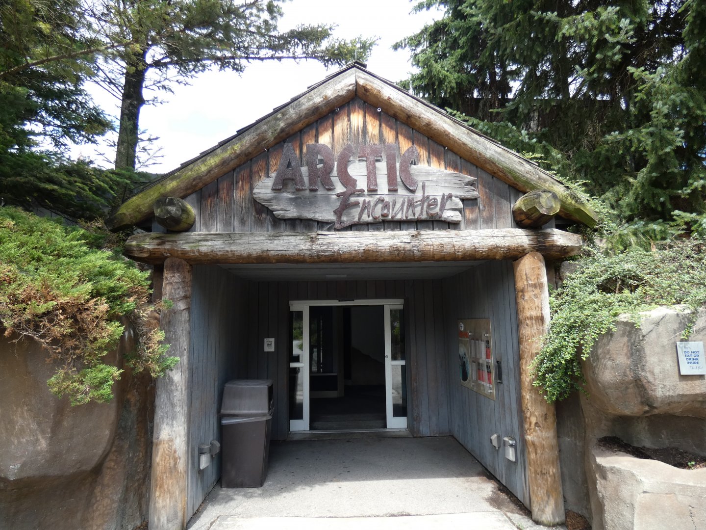 Indoor Viewing Shelter, Arctic Encounter - July 2021