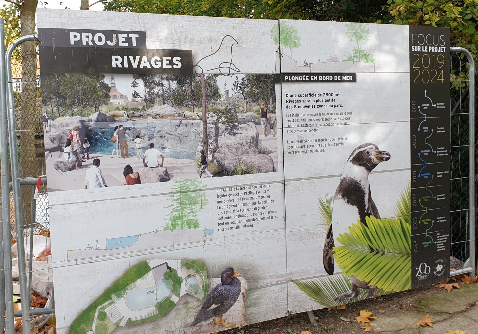 Info-sign new Penguin-enclosure