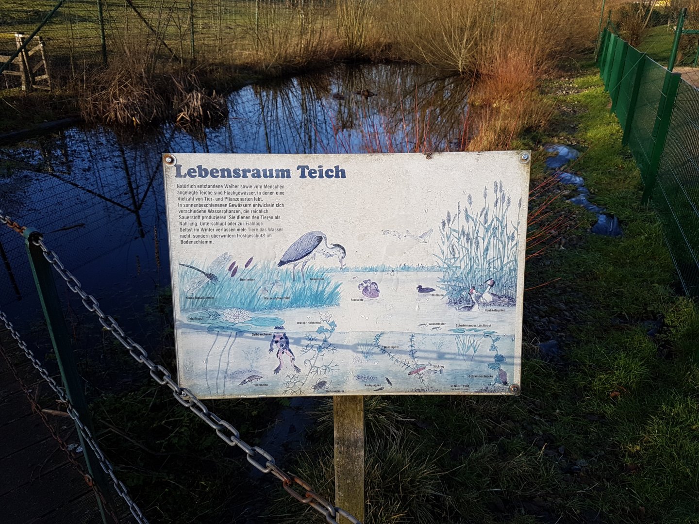 Info-sign Pond