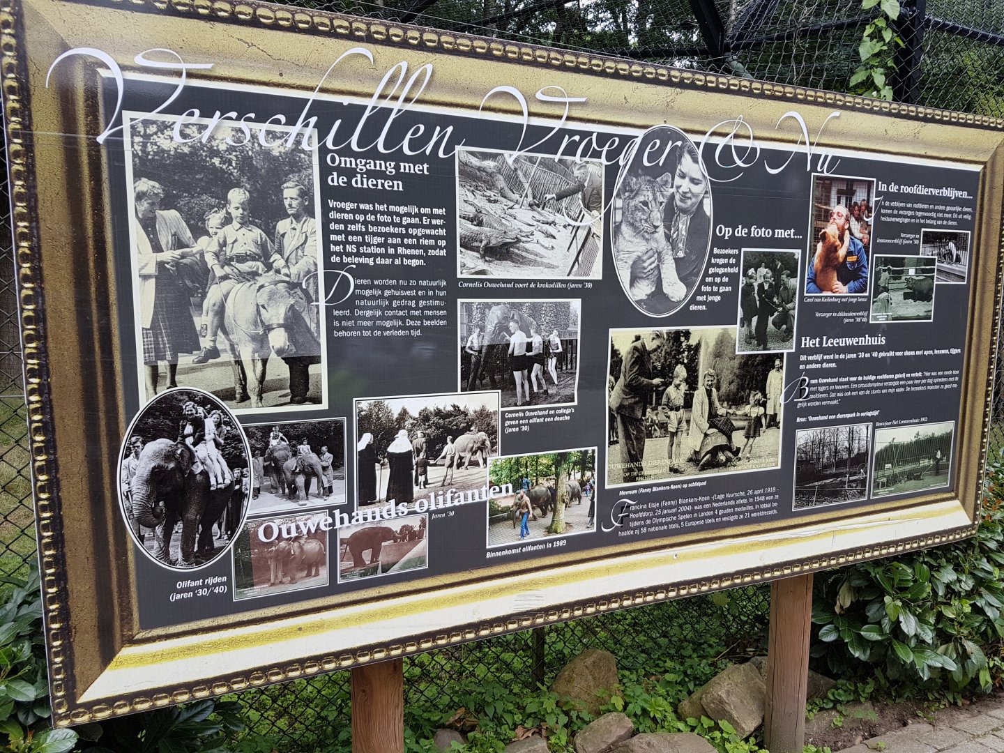 Info-sign Zoo-history