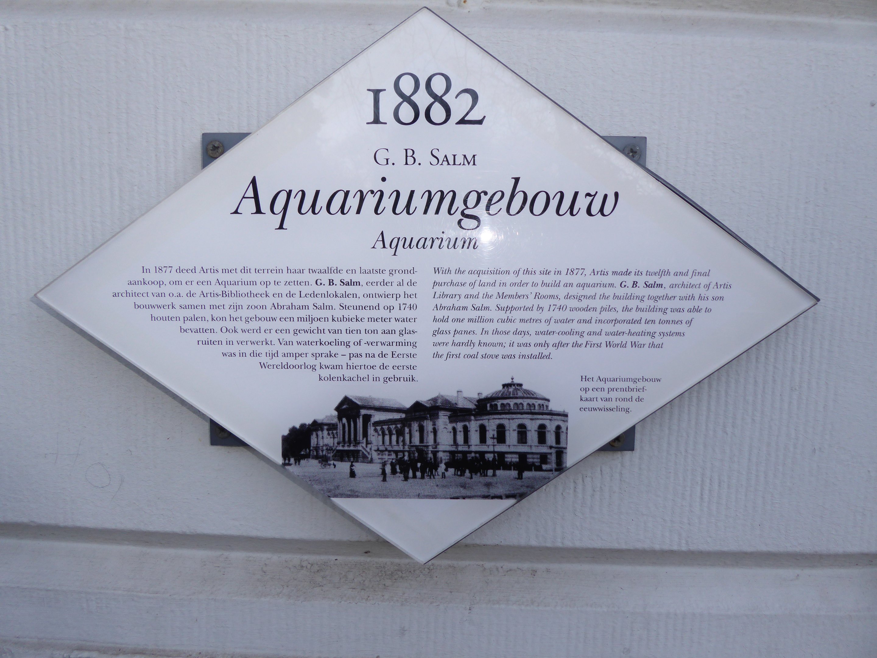Information plaque outside aquarium
