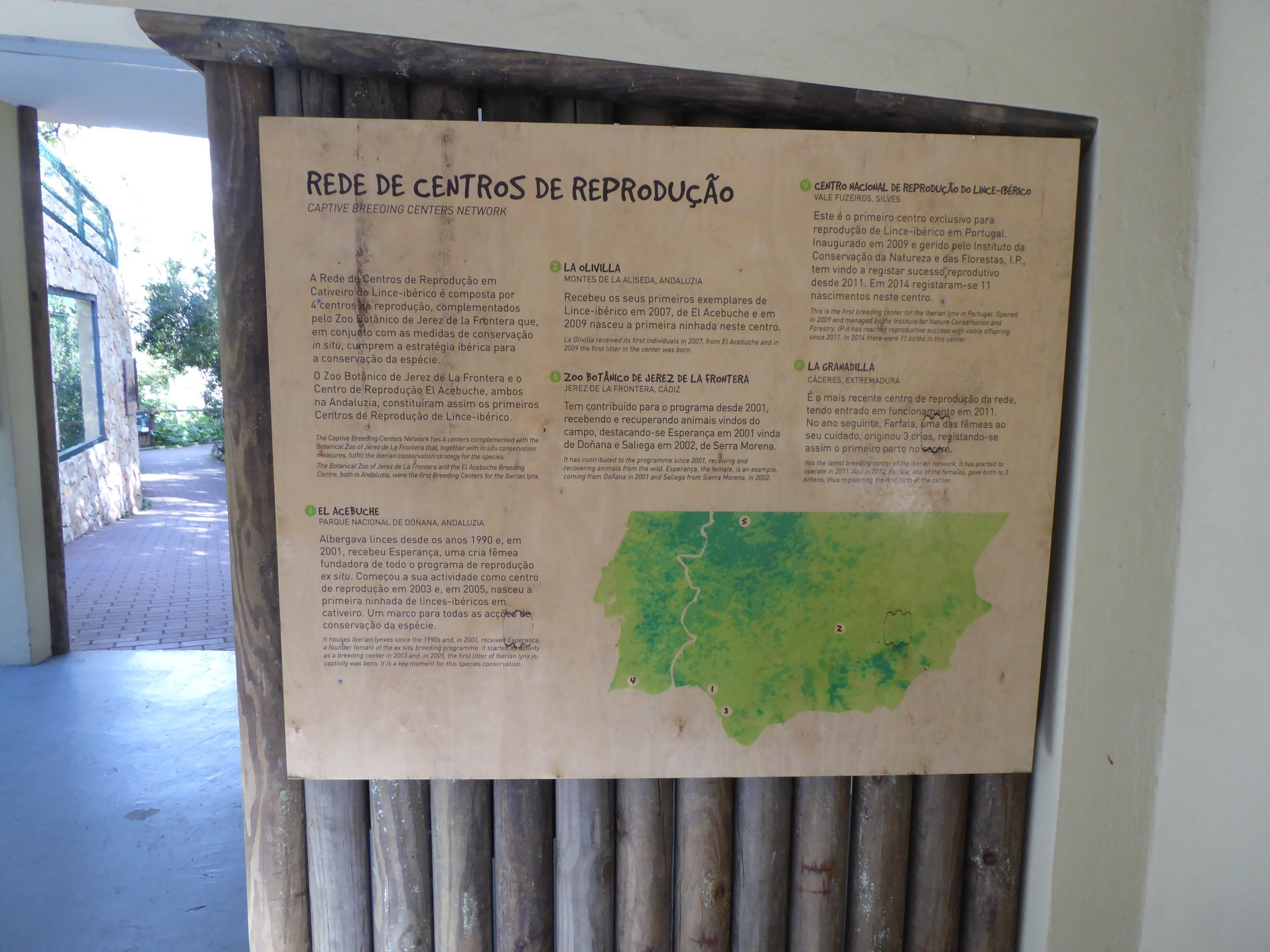 Informational signage for Iberian Lynx (Lynx pardinus) within the "Tapada do Lince-ibérico" complex