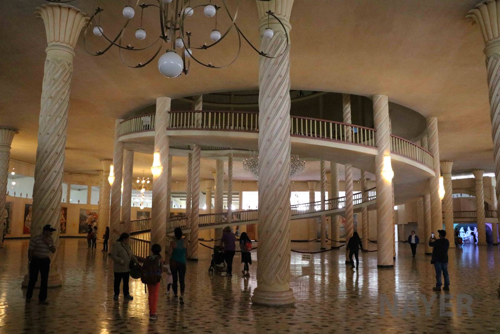 Inside the Taj Mahal, March 2016