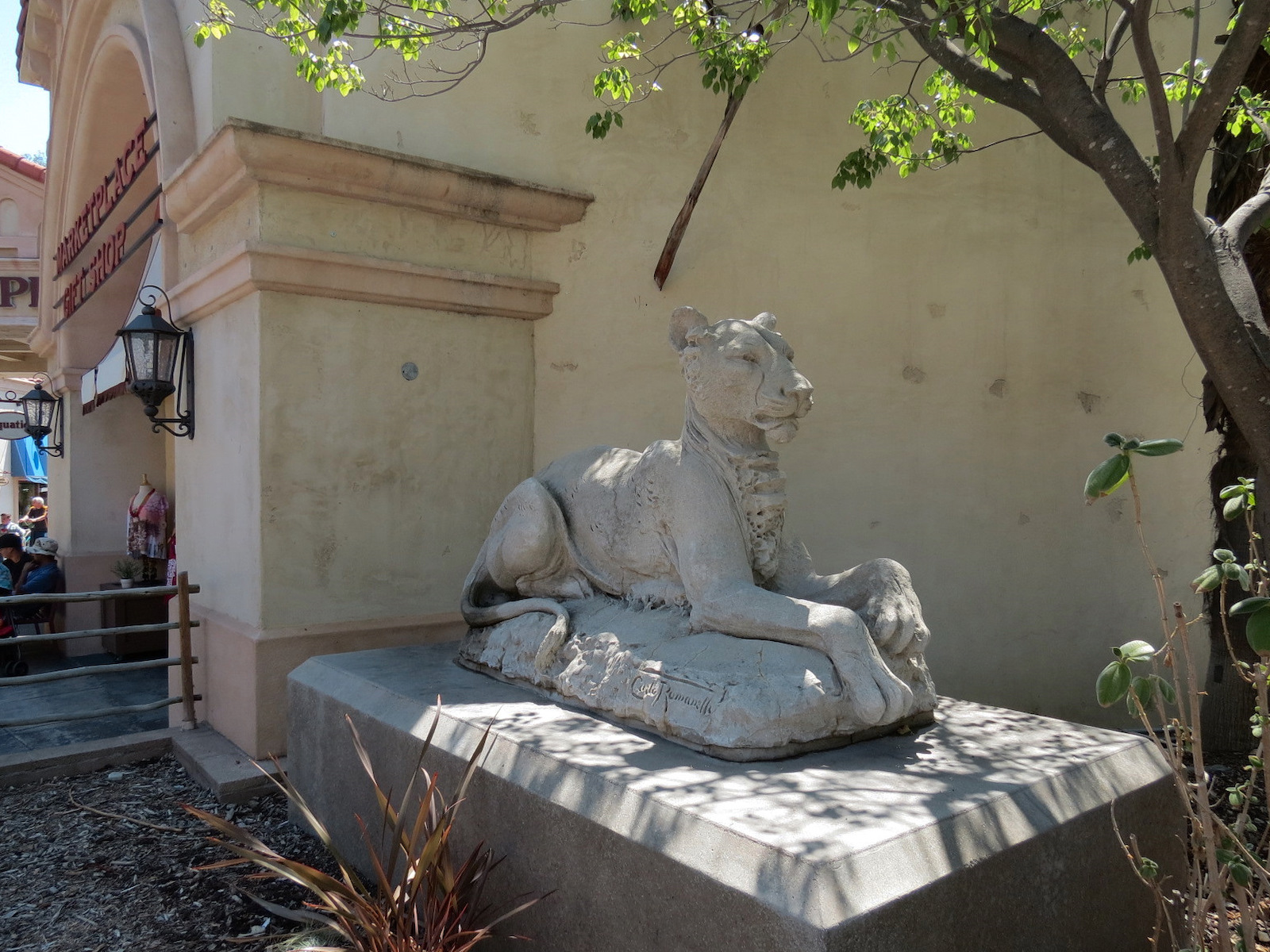 International Marketplace